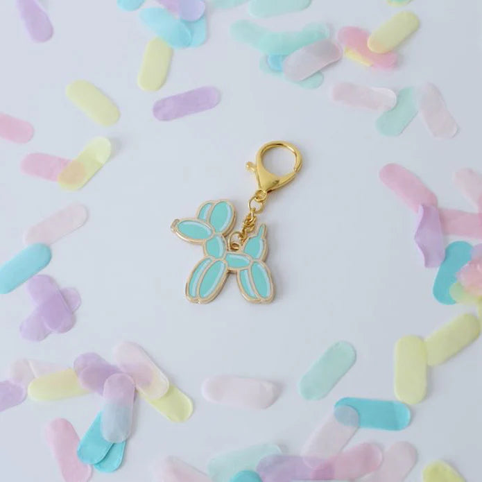 BALLOON DOG HARD ENAMEL KEYCHAIN (AQUA)