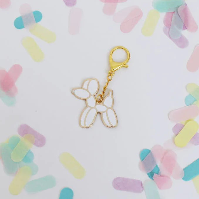 BALLOON DOG HARD ENAMEL KEYCHAIN (White)